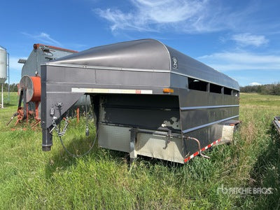 Trailer de stock con divisiones