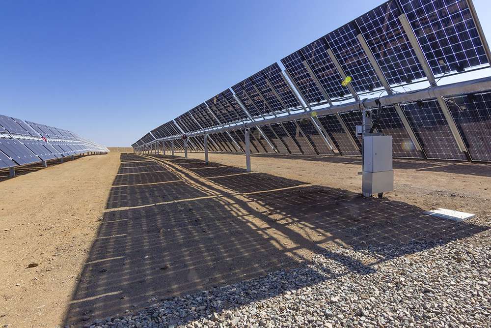 Panel bifacial solar