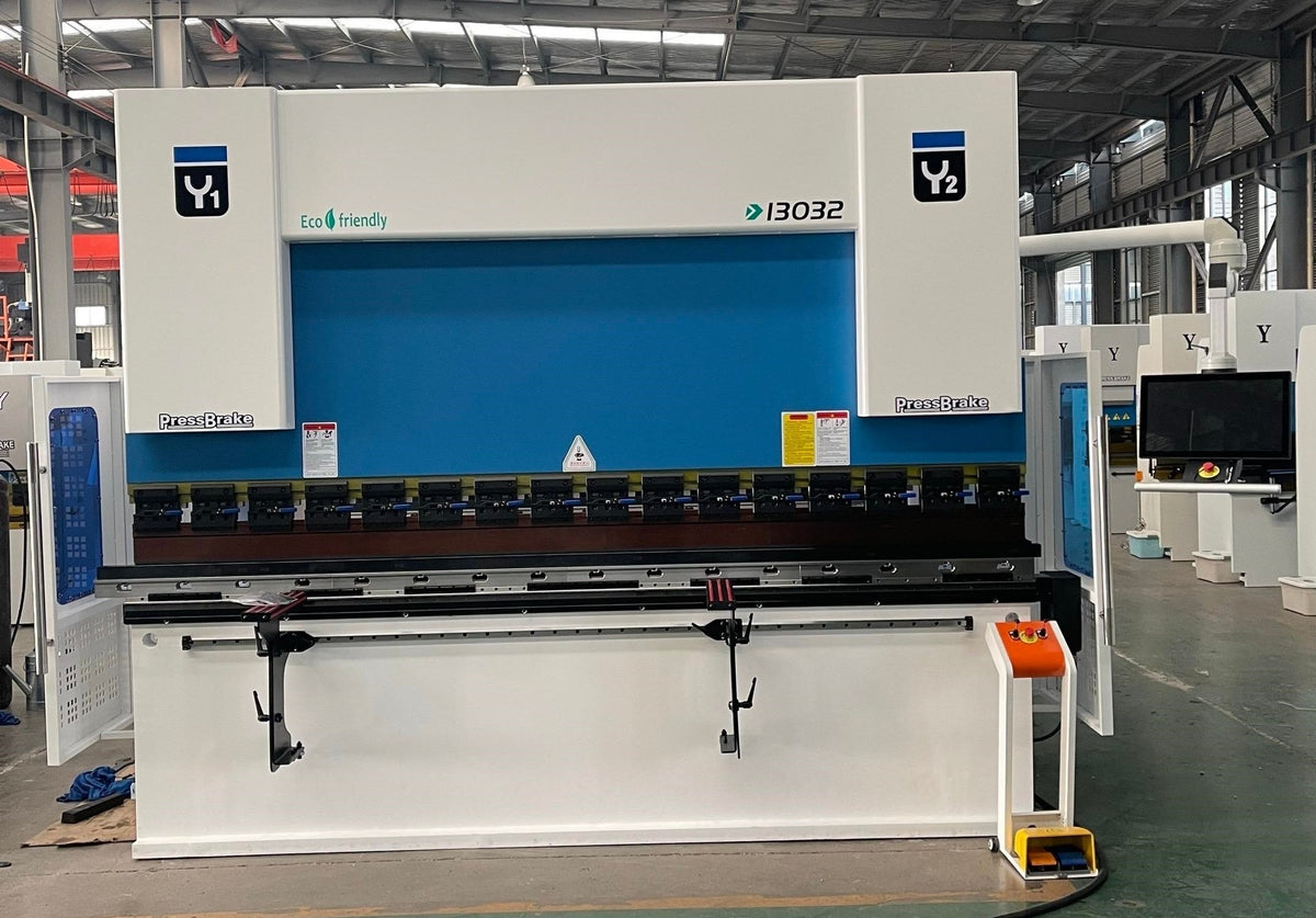 Plegadora CNC de chapa