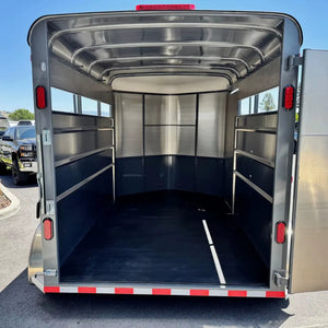 Trailer cerrado para porcinos