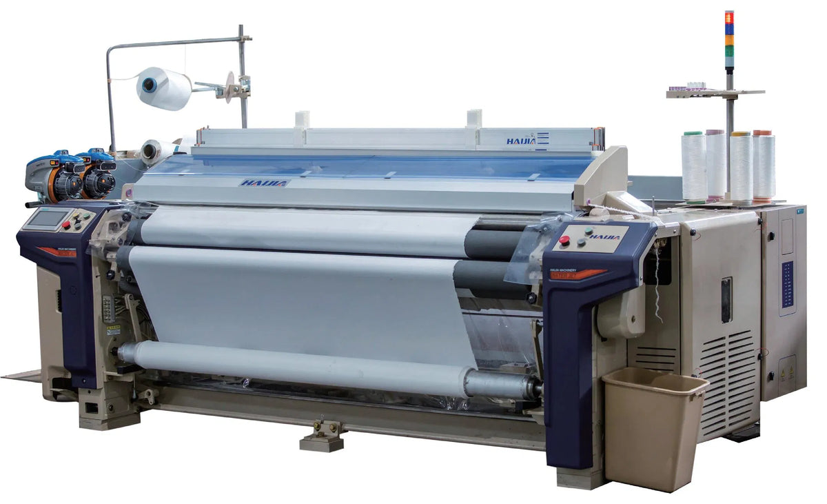 Telar de chorro de agua (Water Jet Loom)