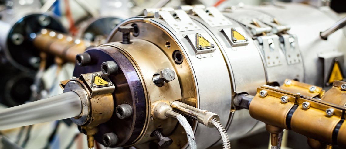 Extrusora para plásticos rígidos