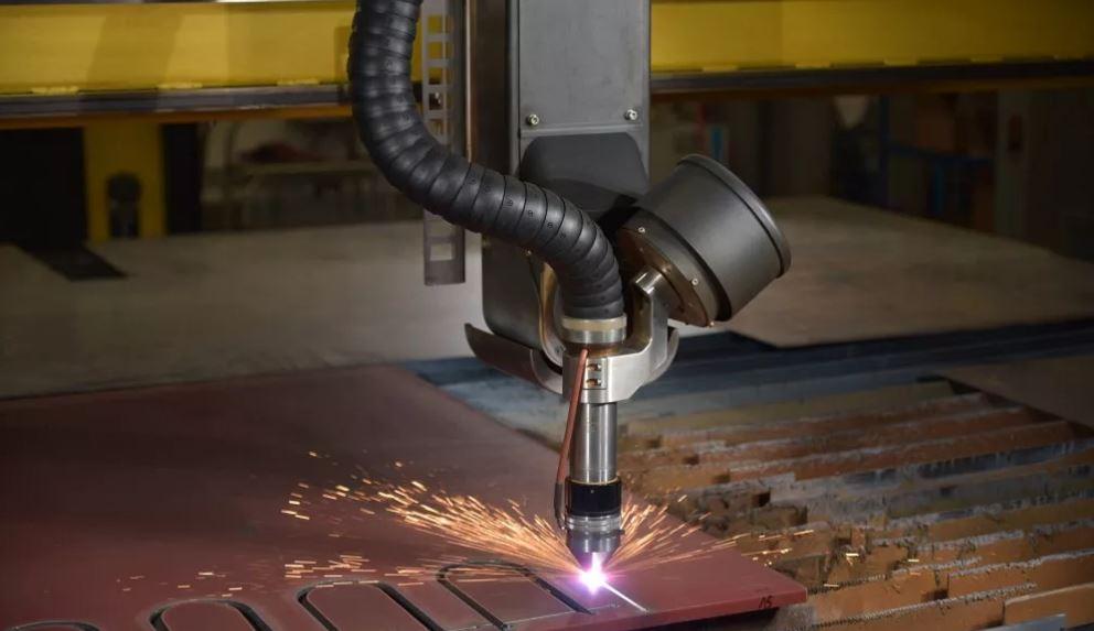 Máquina de corte por plasma