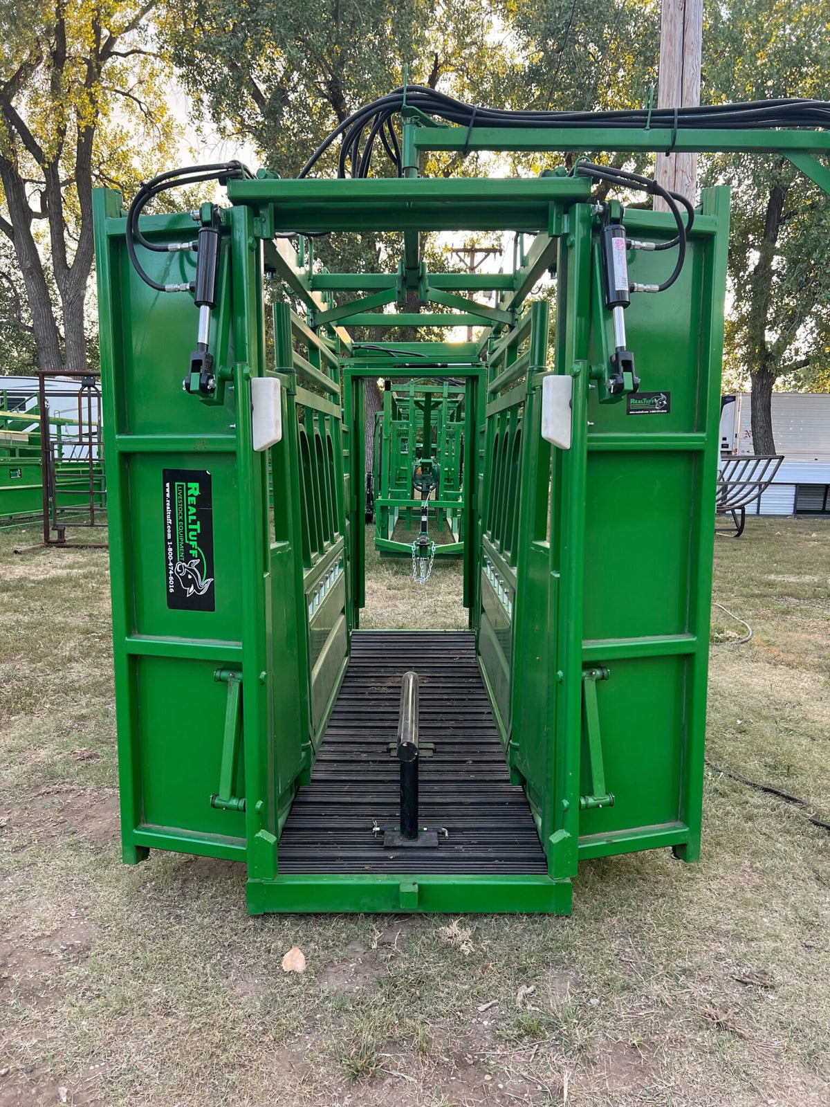 Squeeze chute hidráulico