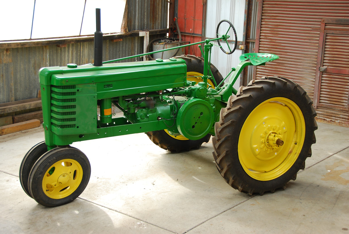Tractor John Deere usado listo para el campo