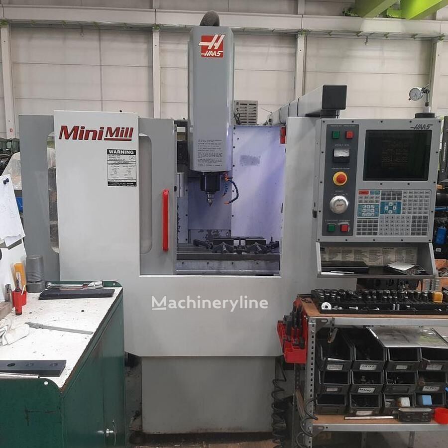 Fresadora de 5 ejes (e.g., Haas VF)