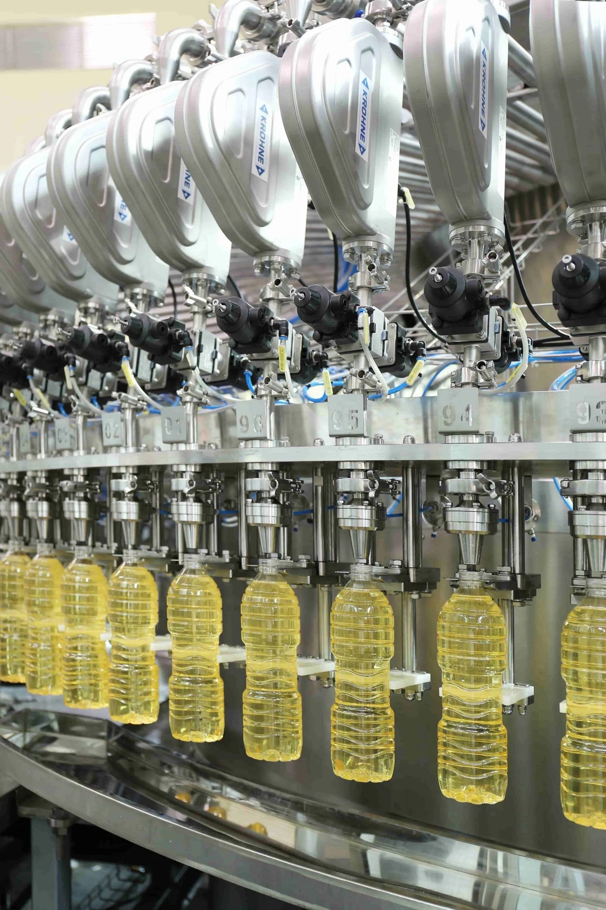 Llenadora de aceites
